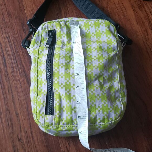 BAGGU Green Gray Houndstooth Chic Edgy Feminine Preppy Hipster Y2K Crossbody Bag - Picture 3 of 5